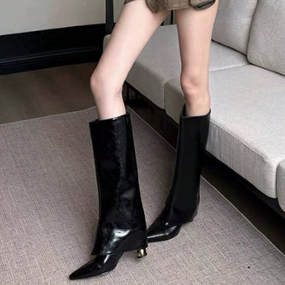 Black Western Style Women's High Riding Pointed Toe Boots - Picture 3 of 8